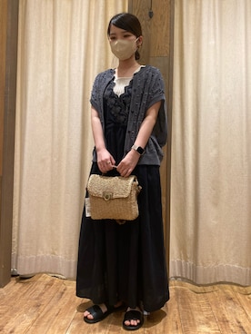 「アイテム（ベスト）」を使った、にしさん（レディース・153cm）の春コーディネート