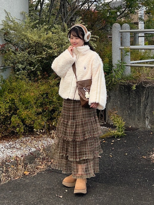 シープスキン UGG 刺繍ロゴイヤーマフ W SHEEPSKIN EMROIDERY EARMUFF