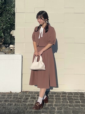 「アイテム（イヤリング）」を使った、momo🐇さん（レディース・153cm）の秋コーディネート