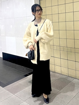 「重ね着ベストシーズン」｜「アイテム（パンプス）」を使った、arisa.さん（レディース・157cm）の秋コーディネート