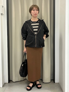 「grove（グローブ）の【貴島明日香さん着用・洗える】軽やかシアーナイロンフーディブルゾン（ブルゾン、ブラック系）」を使った、ee___grさん（レディース・163cm）の春コーディネート
