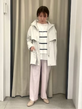 「grove（グローブ）の【撥水／シルエット2WAY】羽織るだけでサマになる、スタンドネックテントラインコート（その他アウター、ホワイト系）」を使った、ee___grさん（レディース・163cm）の冬コーディネート