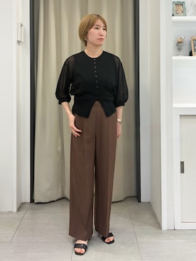 「grove（グローブ）のシアードットカーディガン（カーディガン/ボレロ、ブラック系）」を使った、ee___grさん（レディース・163cm）の夏コーディネート