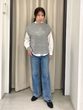 「grove（グローブ）の【2点SET】一枚でコーデが決まる！ニットベスト×シャツSET（シャツ/ブラウス、グレー系）」を使った、ee___grさん（レディース・163cm）の冬コーディネート