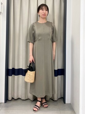 「オフィスカジュアル」｜「アイテム（ワンピース）」を使った、ee___grさん（レディース・163cm）の春コーディネート