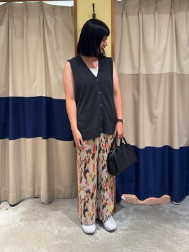 「Samansa Mos2 blue（サマンサモスモスブルー）のアイテム（ベスト）」を使った、YUKINOさん（レディース・161cm）の夏コーディネート