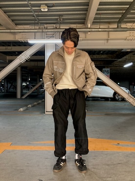 「AVIREX（アヴィレックス）のアイテム（ブルゾン）」を使った、Hirai  Haruto さん（メンズ・175cm）の冬コーディネート