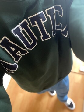 「NAUTICA（ノーティカ）のアイテム（スウェット、グリーン系）」を使った、🐰🔎hiroさん（メンズ・179cm）の秋コーディネート