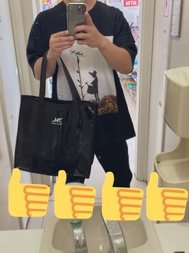 「matinavenirのアイテム（トートバッグ、ブラック系）」を使った、🐰🔎hiroさん（メンズ・179cm）の夏コーディネート