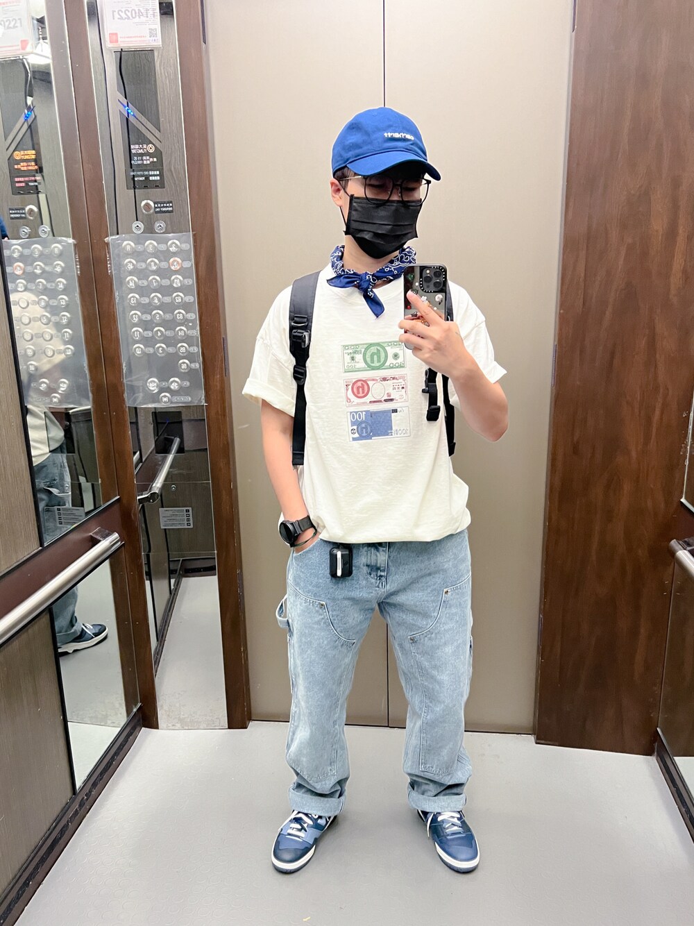「Carhartt WIPのCANVAS SCRIPT CAP（キャップ、ブルー系）」を使った、Charming Hsiaoさん（メンズ・165cm）の春コーディネートの1枚目の写真