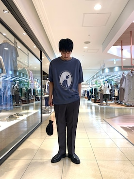 「URBAN RESEARCH（アーバンリサーチ）のアイテム（スラックス）」を使った、shomayamagishiさん（メンズ・173cm）の夏コーディネート