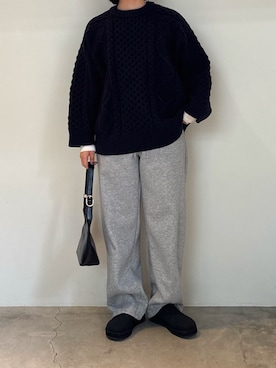 「アイテム（スリッポン）」を使った、akaneさん（レディース・157cm）の秋コーディネート