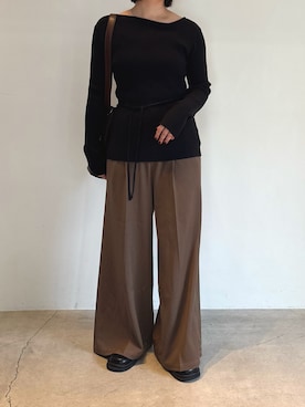 「アイテム（スリッポン）」を使った、akaneさん（レディース・157cm・30代）の秋コーディネート