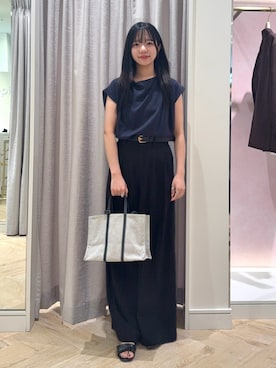 「NOLLEY’S（ノーリーズ）のアイテム」を使った、YUKAさん（レディース・157cm）の夏コーディネート