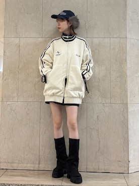 「EMODA（エモダ）のアイテム（キャップ）」を使った、Yuzukiさん（レディース・160cm）の秋コーディネート