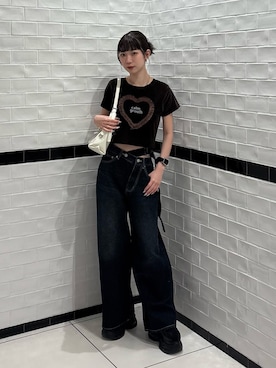 「EMODA（エモダ）のハートフリルロゴTシャツ（Tシャツ/カットソー、ブラウン系）」を使った、Yuzukiさん（レディース・160cm）の夏コーディネート