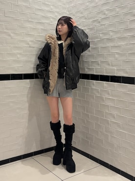 「EMODA（エモダ）のFAUXファーフードブルゾン（ブルゾン、ブラック系）」を使った、Yuzukiさん（レディース・160cm）の秋コーディネート
