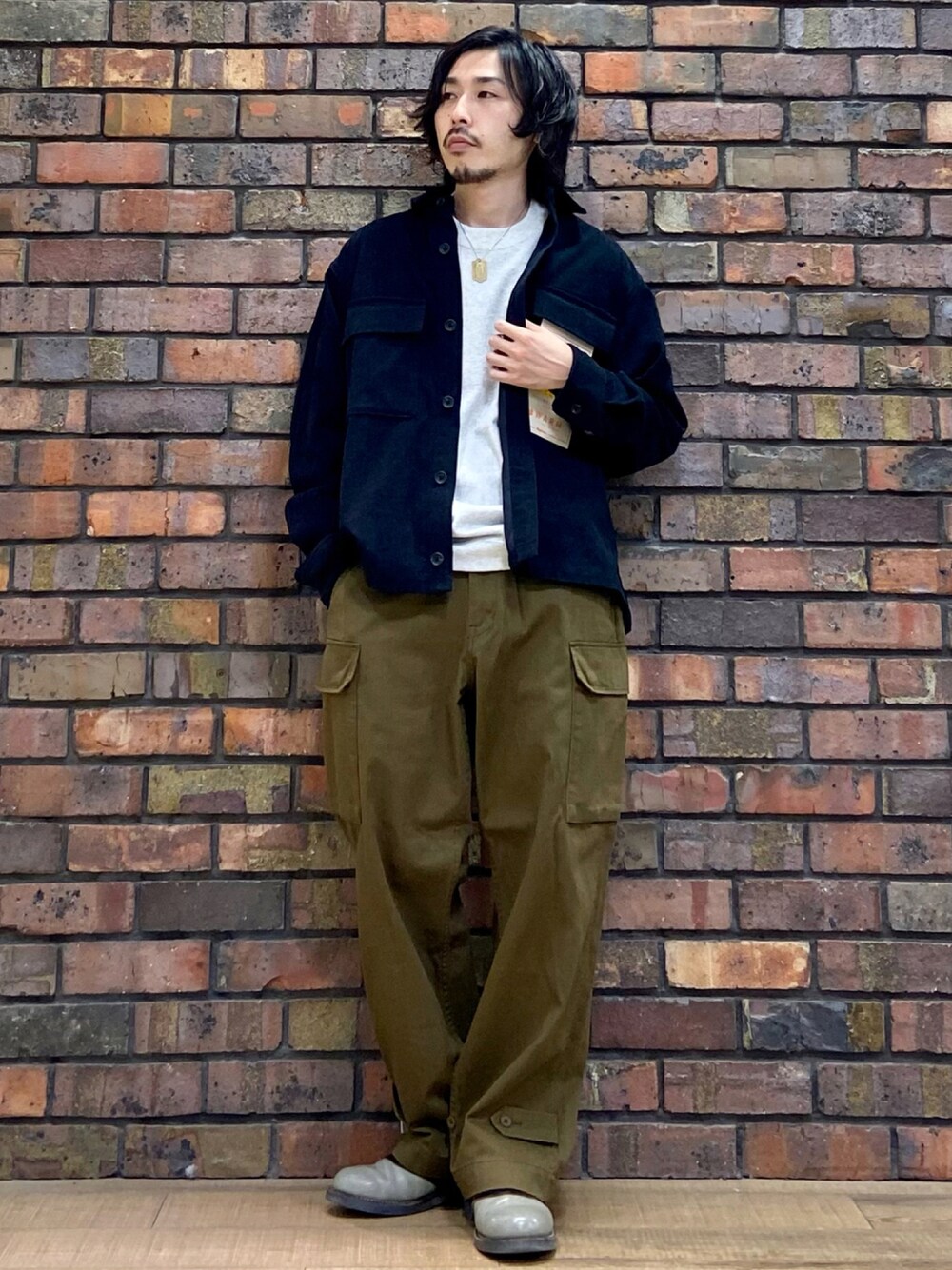 「大人カジュアル、CPOジャケット、カーゴパンツ、休日コーデ、BACKNUMBER、ライトオン、Right-on、Right-onコーデ、right_on_pr」｜「BACK NUMBERの【BACK NUMBER】コーデュロイＣＰＯジャケット（その他アウター、ブラック系）」を使った、-TSUKA-さん（メンズ・168cm）の秋コーディネートの1枚目の写真