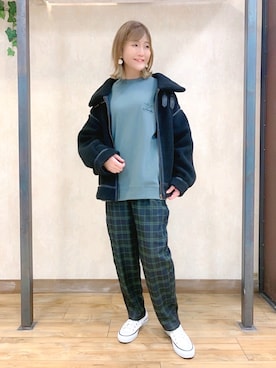 「HONEYSUCKLE ROSE（ハニーサックルローズ）のアイテム（その他アウター）」を使った、まあちゃみさん（レディース・164cm）の冬コーディネート