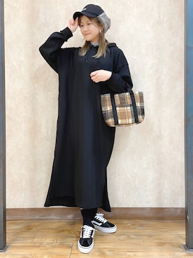 「CAMP7（キャンプセブン）のアイテム（キャップ）」を使った、まあちゃみさん（レディース・164cm）の冬コーディネート