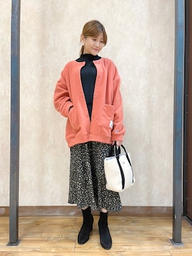 「DISCUS（ディスカス）のアイテム」を使った、まあちゃみさん（レディース・164cm）の秋コーディネート