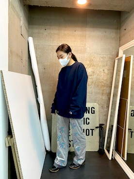 「working style」｜「アイテム（スウェット）」を使った、AIRIさん（レディース・160cm）の秋コーディネート