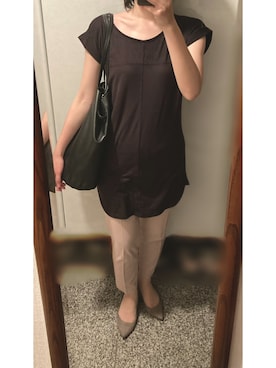 「お仕事スタイル」｜「アイテム（スラックス）」を使った、megmemegmeさん（レディース・162cm）の夏コーディネート