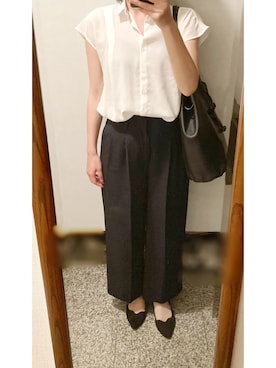 「お仕事スタイル」｜「アイテム（スラックス）」を使った、megmemegmeさん（レディース・162cm）の夏コーディネート