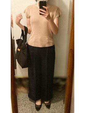 「お仕事スタイル」｜「アイテム（スラックス）」を使った、megmemegmeさん（レディース・162cm）の秋コーディネート