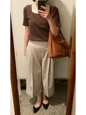 「OLコーデ」｜「アイテム（パンツ）」を使った、megmemegmeさん（レディース・162cm）の秋コーディネート