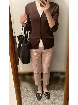 「お仕事スタイル」｜「アイテム（スラックス）」を使った、megmemegmeさん（レディース・162cm）の秋コーディネート