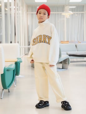 「アイテム（ニットキャップ/ビーニー）」を使った、B:MING by BEAMS KIDSさん（キッズ・135cm）の秋コーディネート