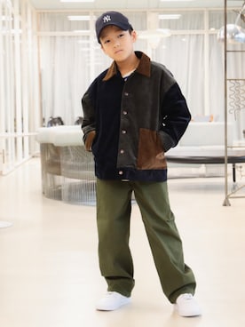 「アイテム（ブルゾン）」を使った、B:MING by BEAMS KIDSさん（キッズ・135cm）の秋コーディネート