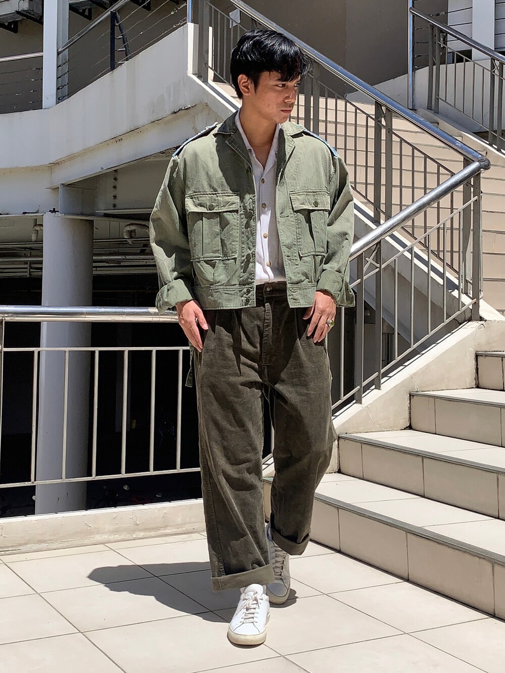 「KAPITAL、kapitalkountry、common projects」｜「KAPITALのアイテム（ブルゾン、グリーン系）」を使った、domcanlasさん（メンズ・175cm）の秋コーディネートの1枚目の写真