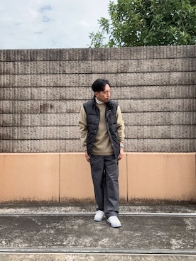 「アイテム（ダウンベスト）」を使った、HIROさん（メンズ・169cm）の秋コーディネート
