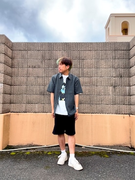 「ITEMS URBANRESEARCH（アイテムズ アーバンリサーチ）の『接触冷感/吸水速乾/イージーケア/UVカット』クイックドライリネンタッチ半袖シャツ（シャツ/ブラウス、グレー系）」を使った、HIROさん（メンズ・170cm）の春コーディネート