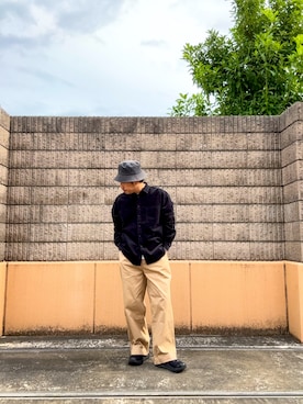 「ITEMS URBANRESEARCH（アイテムズ アーバンリサーチ）のアイテム（シャツ/ブラウス）」を使った、HIROさん（メンズ・170cm）の秋コーディネート