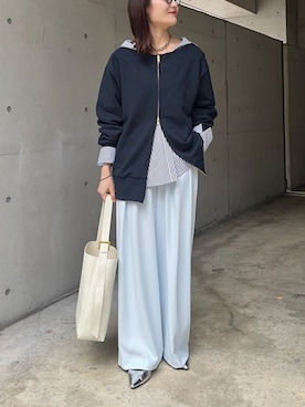 「ブルーコーデ」｜「アイテム（スラックス）」を使った、okochiさん（レディース・162cm）の冬コーディネート