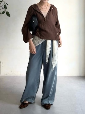 「アイテム（ストール/ショール）」を使った、okochiさん（レディース・162cm）の夏コーディネート