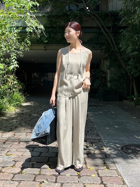 「アイテム（ブーツ、シルバー系）」を使った、okochiさん（レディース・162cm）の春コーディネート