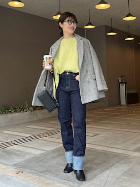 「イエローコーデ」｜「アイテム（その他アウター）」を使った、okochiさん（レディース・162cm）の冬コーディネート