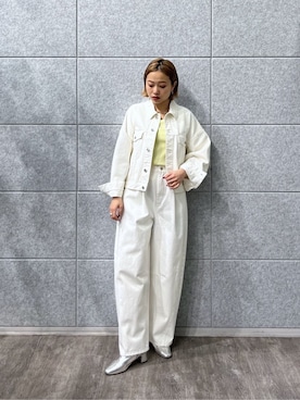 「アイテム（デニムジャケット、ホワイト系）」を使った、GALLEST  OFFICIALさん（レディース・159cm）の春コーディネート