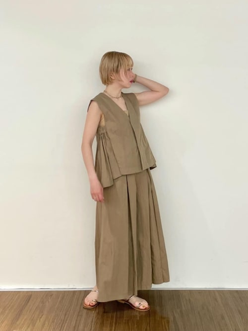 セール】【セットアップ可能】ペーパーライクジレブラウス