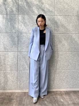 「GALLEST（ギャレスト）のアイテム（テーラードジャケット）」を使った、GALLEST  OFFICIALさん（レディース・159cm）の冬コーディネート