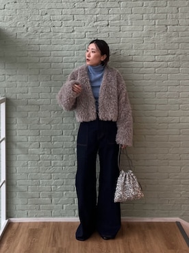「グレー」｜「アイテム（ノーカラージャケット）」を使った、GALLEST  OFFICIALさん（レディース・160cm）の秋コーディネート