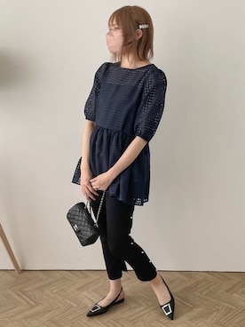 「ぺプラムトップス」｜「アイテム（スラックス）」を使った、yuiさん（レディース・164cm）の夏コーディネート