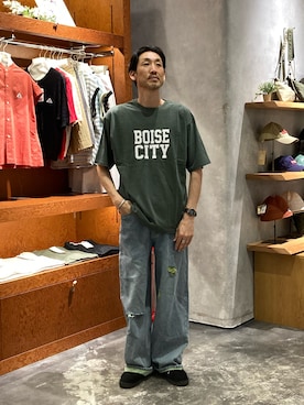 「CIAOPANIC TYPY（チャオパニックティピー）の【UNISEX】ピグメント加工スラブカレッジロゴTEE（Tシャツ/カットソー、グリーン系）」を使った、yonmaru2さん（メンズ・175cm）の夏コーディネート