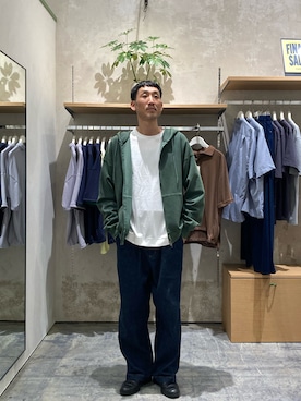 「CIAOPANIC TYPY（チャオパニックティピー）の【UNISEX】製品染めダンボールジップパーカー/WEB限定カラーあり（パーカー、グリーン系）」を使った、yonmaru2さん（メンズ・175cm）の秋コーディネート
