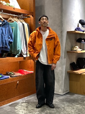 「Franklin Climbing（フランクリンクライミング）の【Franklin Climbing】ユニセックスカスケードスタンドジャケット（ナイロンジャケット、オレンジ系）」を使った、yonmaru2さん（メンズ・175cm）の春コーディネート