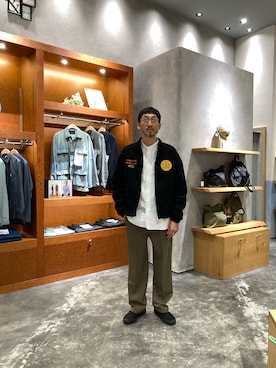 「刺繍」｜「アイテム（ジャケット/アウター）」を使った、yonmaru2さん（メンズ・175cm）の秋コーディネート